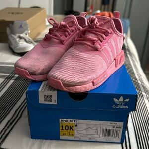 Kids adidas sneakers
